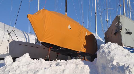 Winter boat cover
