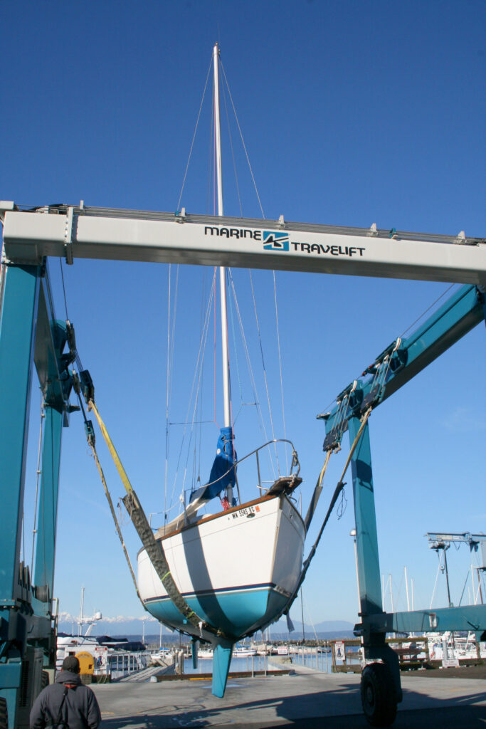 sailboat, haul out