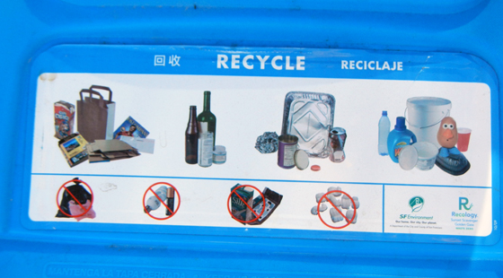 Recycling sign at America's Cup Park